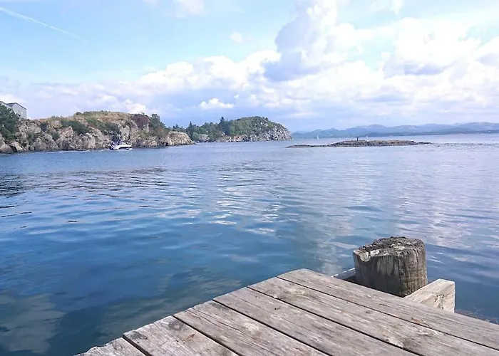 By The Sea Apartment